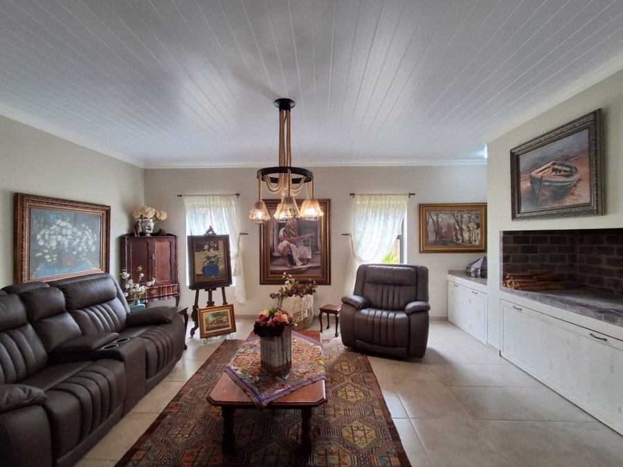 3 Bedroom Property for Sale in Stilbaai Wes Western Cape